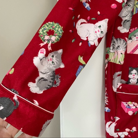 Nick & Nora Kittens Red Flannel Holiday Pajama Top Button Front - Picture 5 of 11